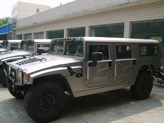 Veículo Militar Off Road Reconhecimento Patrulha Comando Carro de Polícia Linha Dupla 4x4 150HP