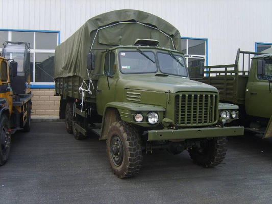 Veículo militar off-road 6x6 5MT com tração nas rodas Caminhão trator Cummins Engine 155hp