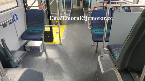 do ônibus elétrico padrão da cidade da certificação da UE de 12m poder do motor de Front Rear Disc Brake 239kw do assoalho baixo