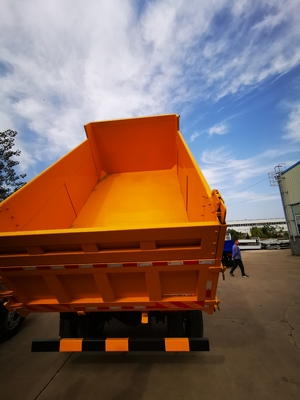 Caminhão basculante pesado 4x2 Tipper Truck pequena GVW 136HP de 17,5 toneladas de Dongfeng