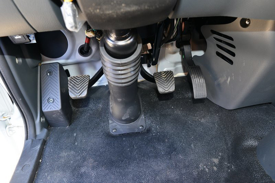 Emissão do Euro 4 do Euro 2 da roda da movimentação de Isuzu Engine 3.4M Light Cargo Trucks 4x2