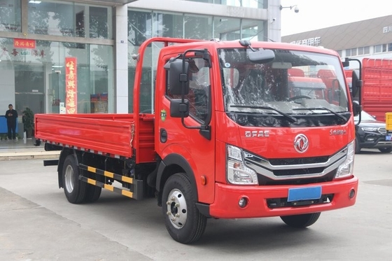 DONGFENG transporta o caminhão da carga da luz da placa da coluna da emissão Euro6 do Euro 2 do motor de YUCHAI