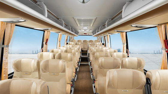 o treinador Bus Pure Electric 39 Seater do turista da distância entre o eixo dianteira e traseira de 4300mm deixou a direção