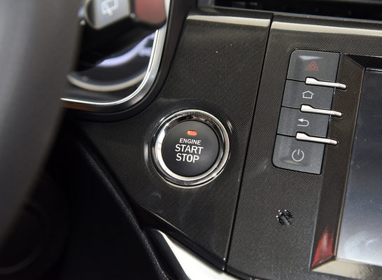 Assentos Max Speed 175km/h do poder 6MT 7 da gasolina de SUV 1.5T da porta de China VGV 4