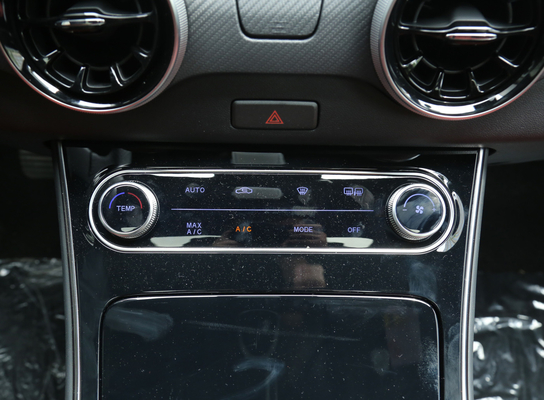 Suspensão independente 197HP do carro de SUV do poder da gasolina do gás de DONGFENG